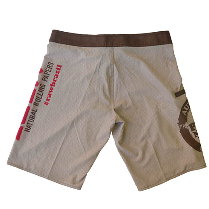 Raw Bermuda Brazil Trama