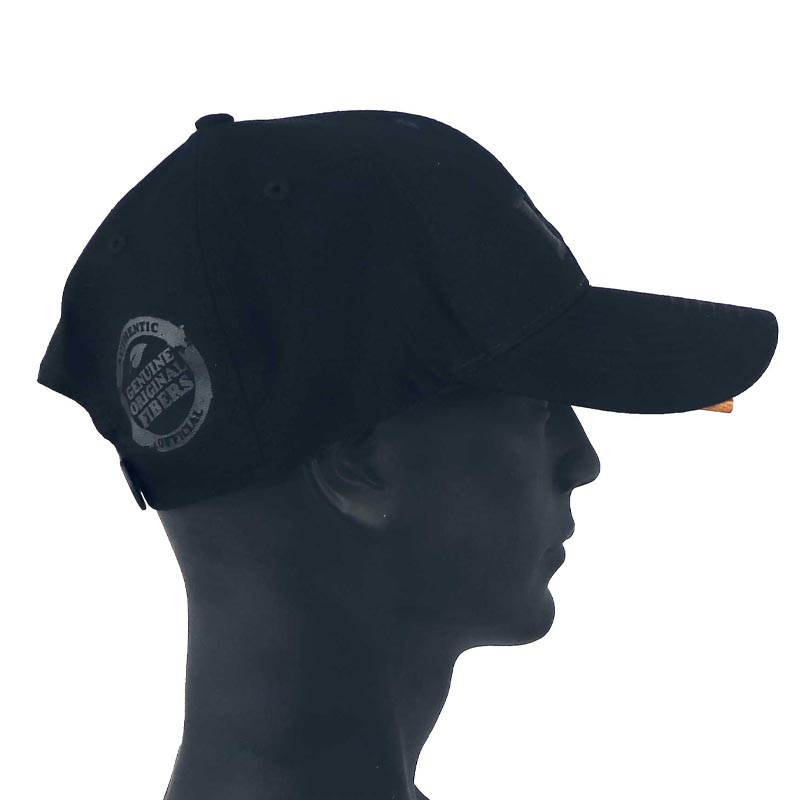 Raw Gorra Black On Black + Poker